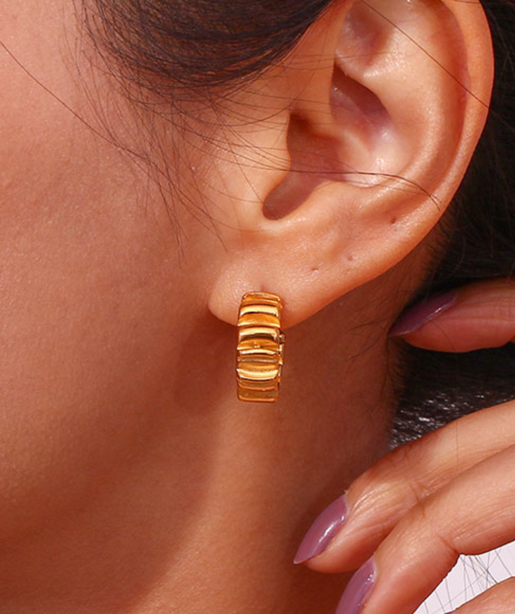 Aretes Golden Folds