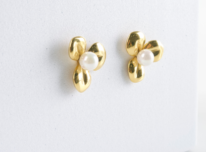 Aretes Petal Bloom